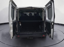 Renault Trafic minibus